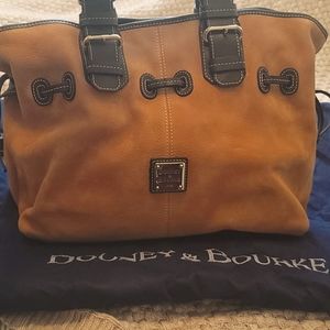 Dooney & Bourke Nubuck Medium Chiara